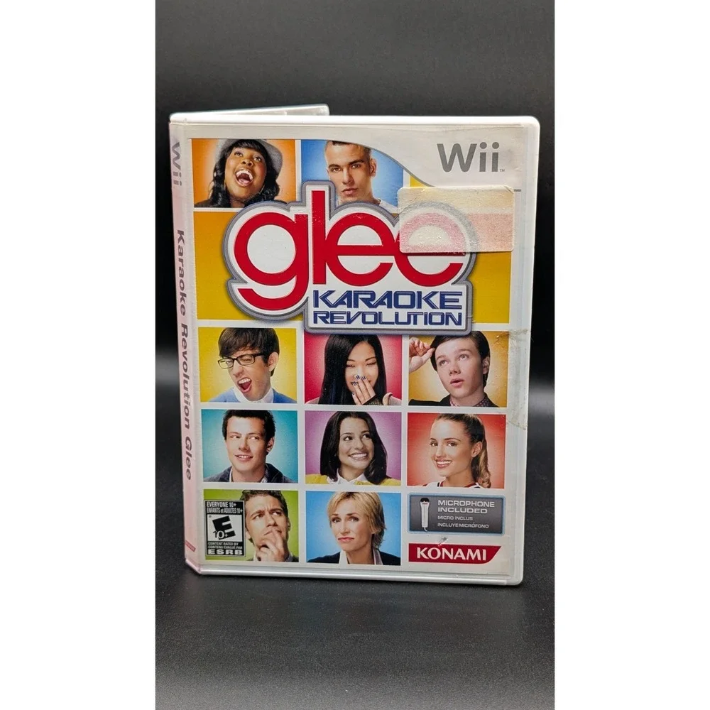 Karaoke Revolution: Glee (Nintendo Wii, 2011) With Manual